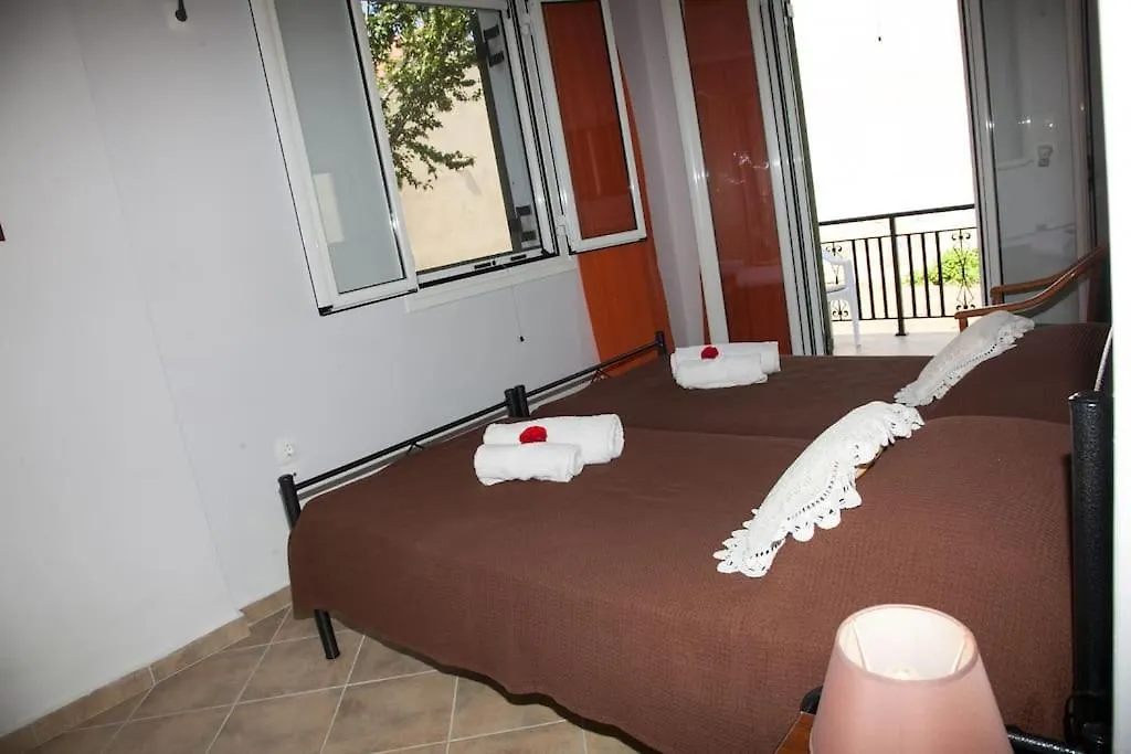 Irini'S Traditional Kefalonian House Lixouri 0*,
