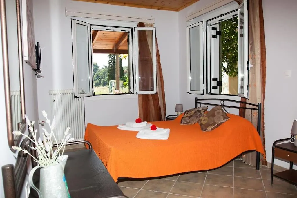 Holiday home Irini'S Traditional Kefalonian House Lixouri Greece